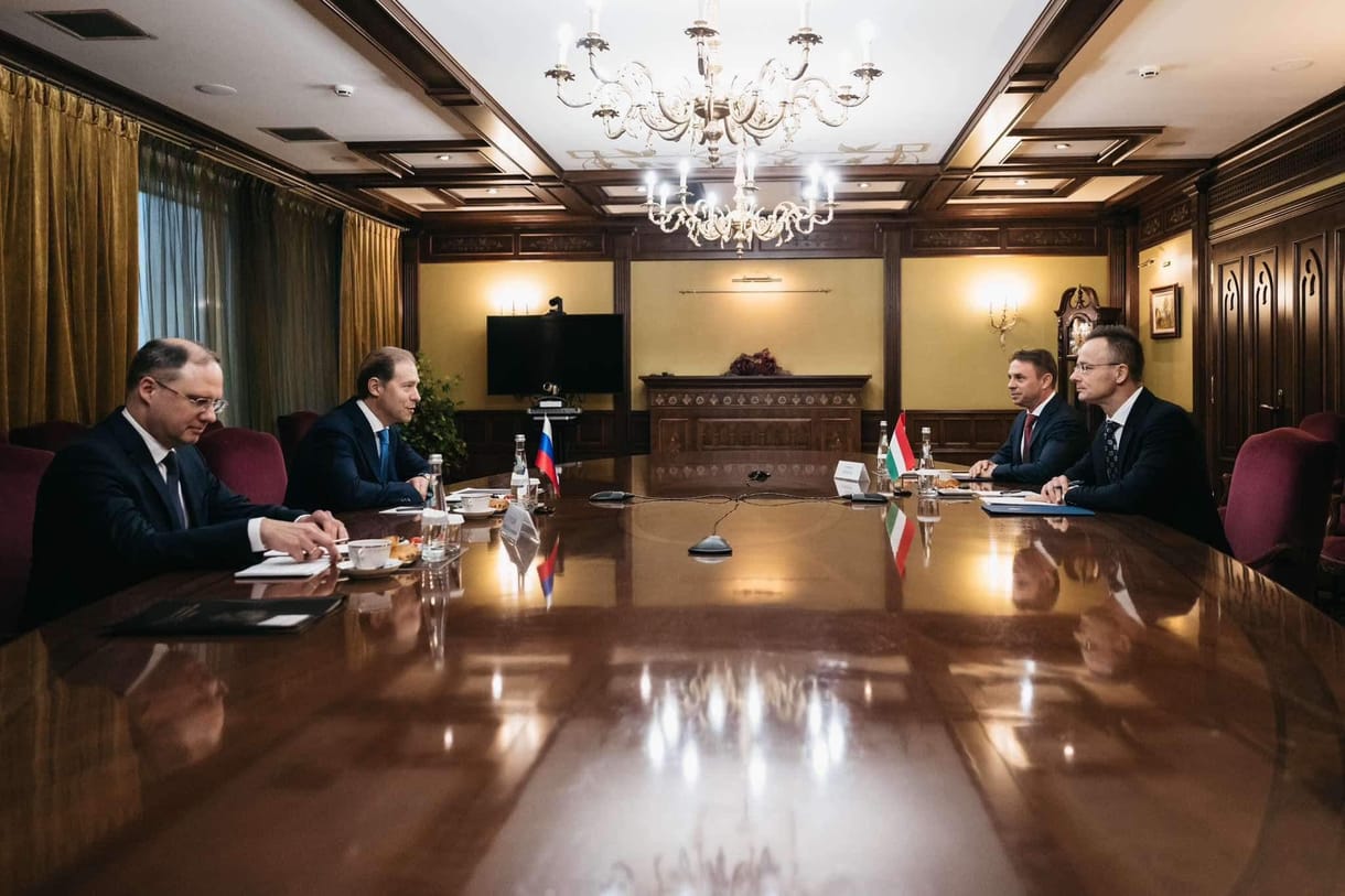 Szijjártó ismét Moszkvából jelentkezett be