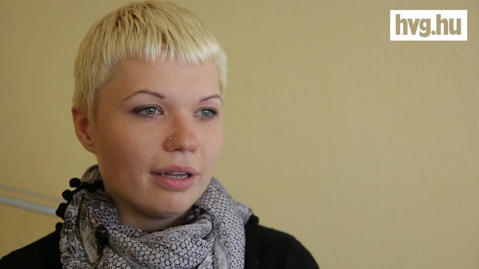 Így él a Komjádi teraszáról lezuhant lány - videó
