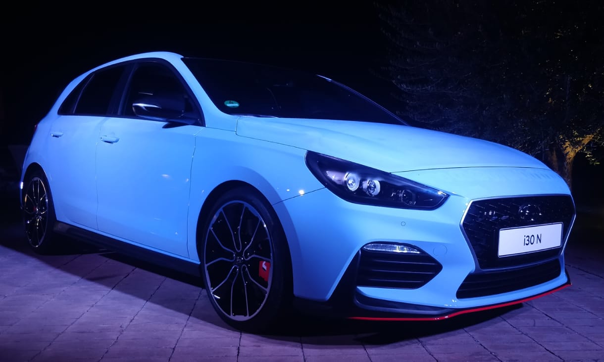 A Hyundai berúgta az ajtót: kipróbáltuk a GTI-ket reggeliző i30 N-t