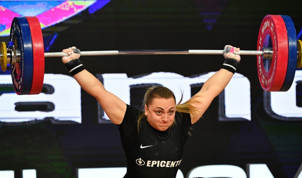 Eltilthatják az olimpiától az ukrán súlyemelőket