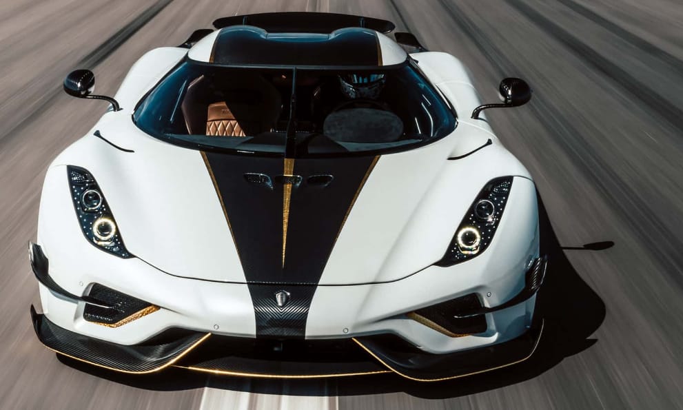 Új rekord: a V8-as régi Koenigsegg legyorsulta a horvátok új elektromos hiperautóját