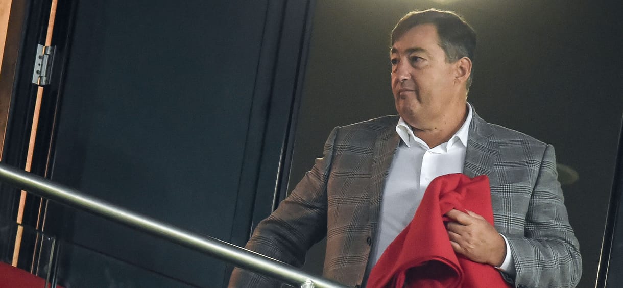Megnéztük, mi igaz abból, amit a hirtelen közlékennyé váló Mészáros Lőrinc állít
