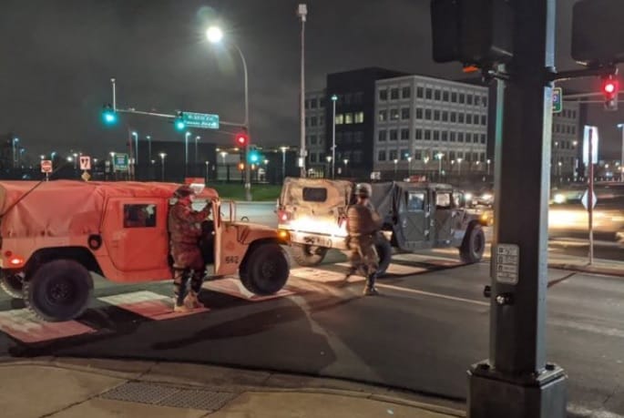 Rendőrök lőttek le Minneapolisban egy fekete férfit igazoltatás után