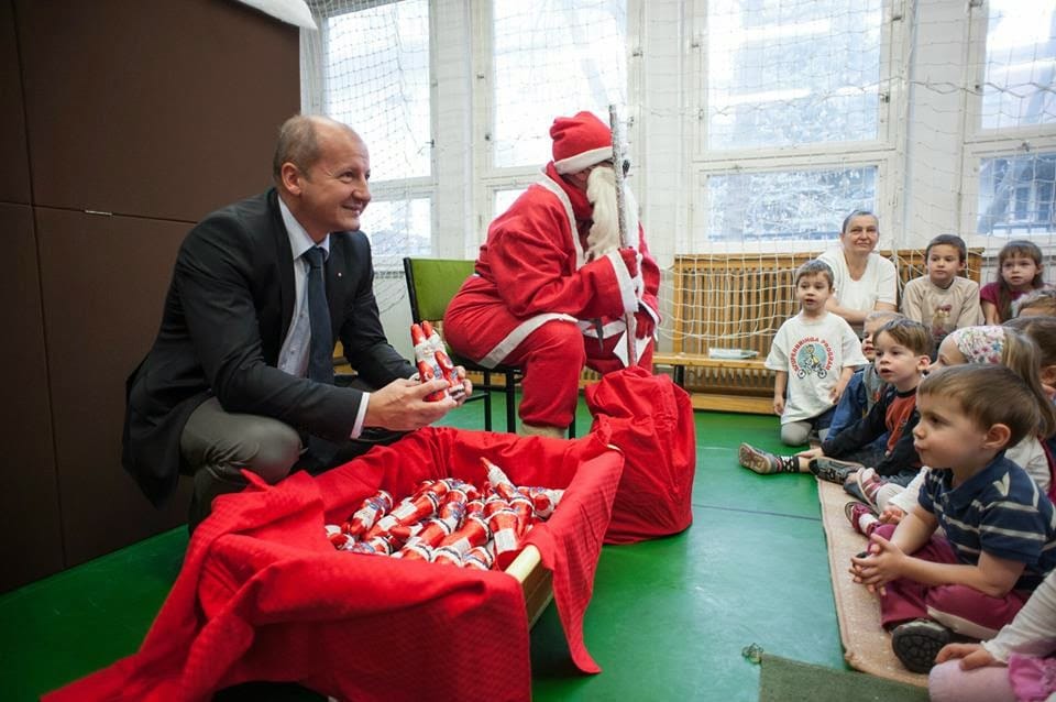 Hazafiasságot taníttatna az iskolában Simicskó