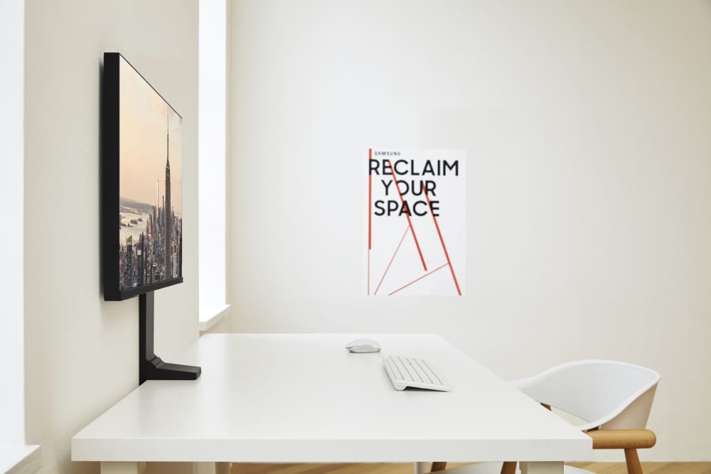 Kevés a hely az asztalán? Akkor nézze meg a Samsung új monitorát