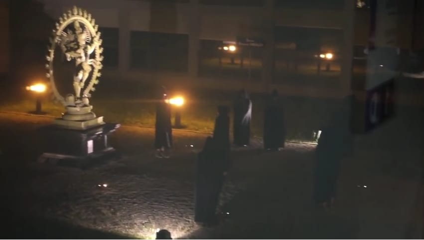 Kamu emberáldozós videó miatt kényszerült magyarázkodni a világ egyik leghíresebb kutatóintézete