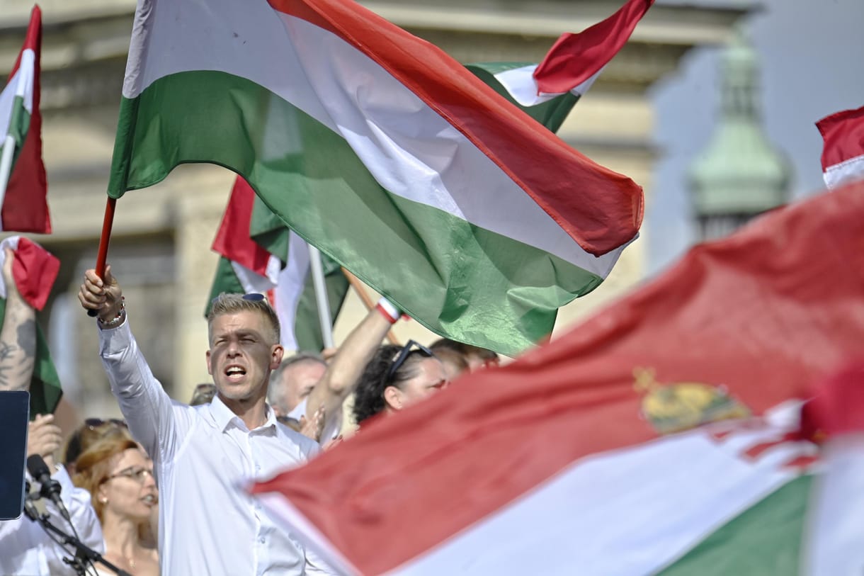 A bejutási küszöb leszállítása nem segítene Orbánnak, ha győz a Tisza, kétharmada is lehet
