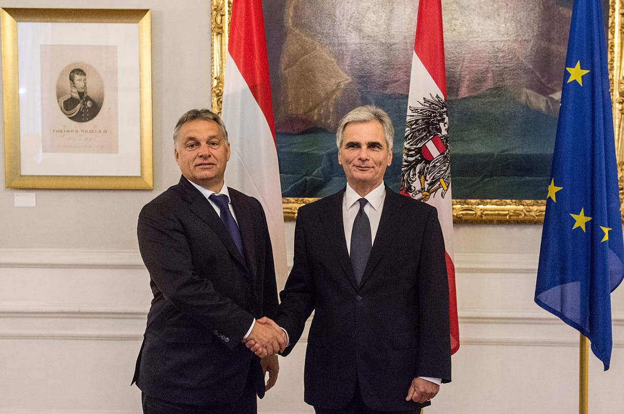 Faymann: jogszerű a magyar határbiztosítás