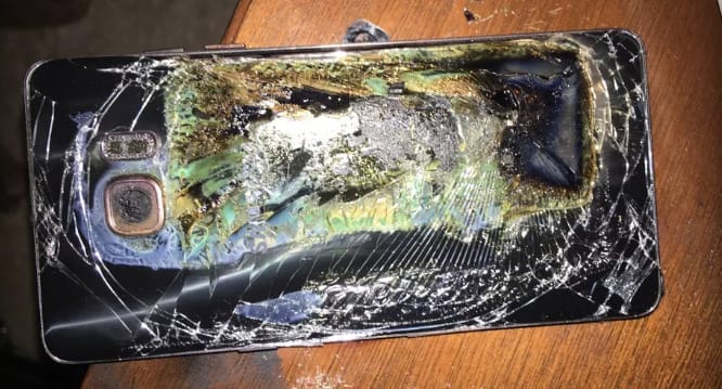 Ez már tényleg botrány: sorra gyulladnak ki a Samsung 