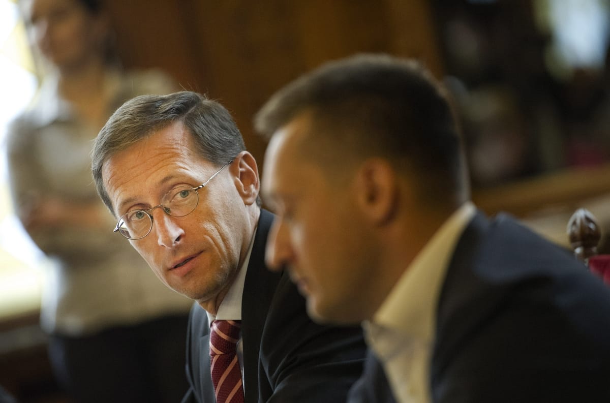 A kormány a Jobbik ötletét felmelegítve vetne ki terhet a 
