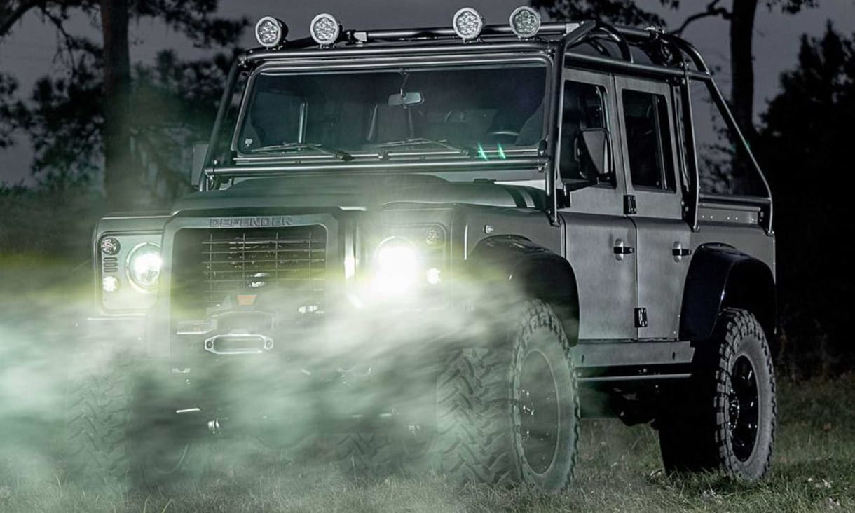 Nagyon menő és nagyon is megy az 530 lóerős Land Rover Defender