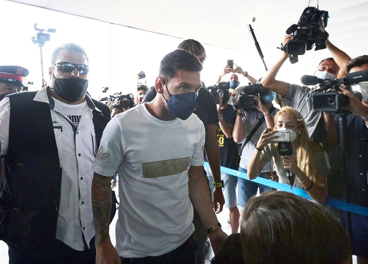 A világ legfurcsább átigazolása, avagy hogy kerül Messi a PSG-hez?