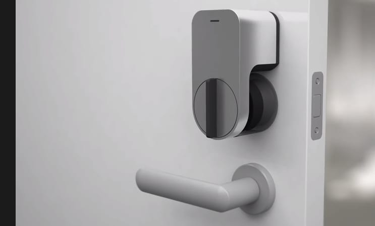 A netezőktől kért pénzt új zárjához a Sony