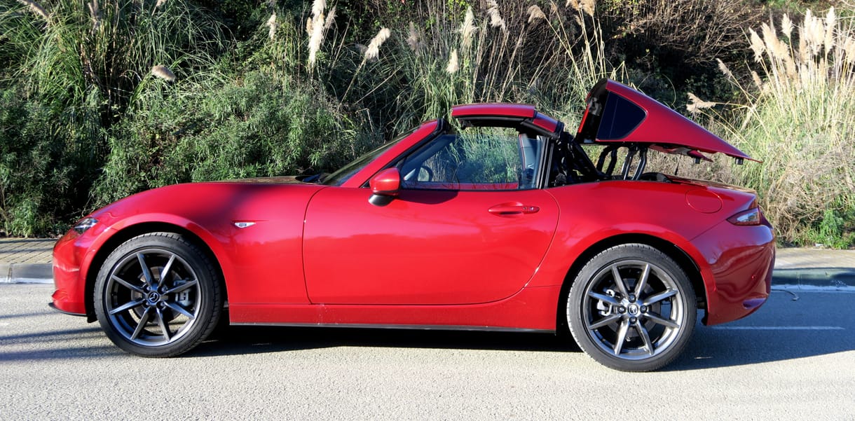 Mazda MX-5 RF menetpróba – Ilyet máshol nem kapni