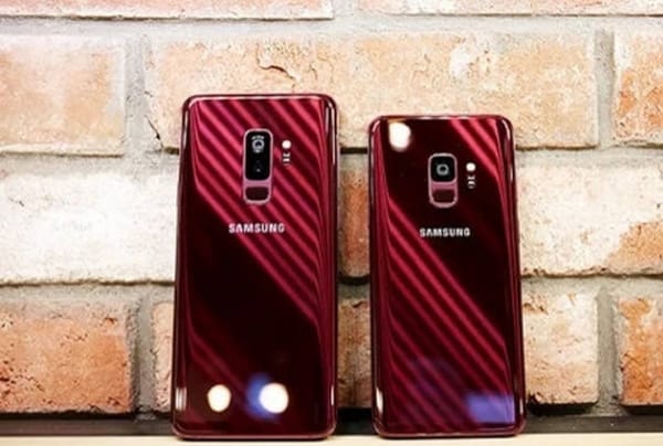 Valódi fotókon a Galaxy S9 egy gyönyörű színváltozatban