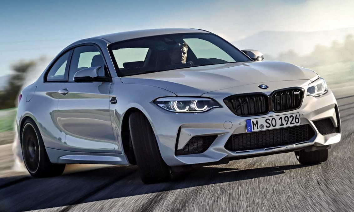 Vezetési élmény túladagolva: itt a zseniálisnak tűnő BMW M2 Competition