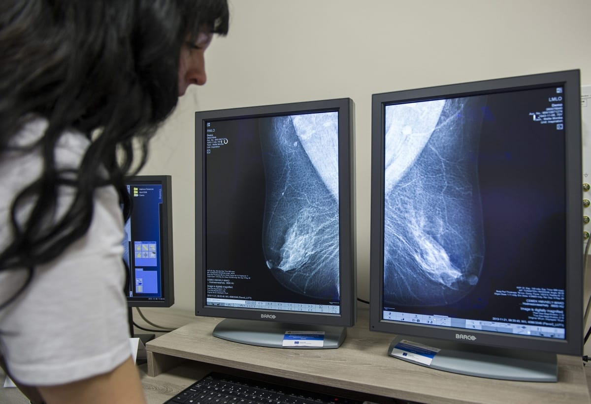 Először próbálták ki embereken az mRNS-alapú rákellenes vakcinát