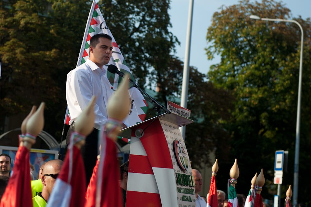 Aláírásgyűjtésbe kezd a Jobbik