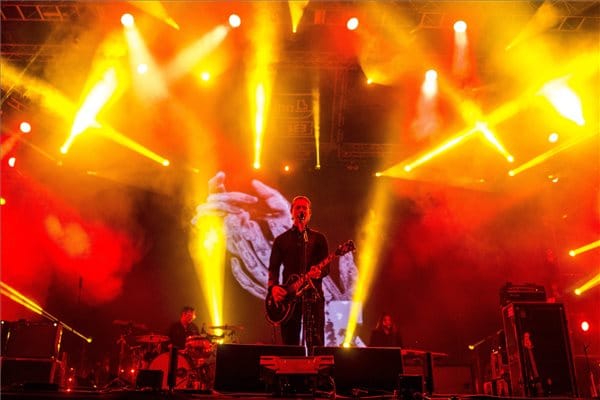 Jön az Interpol a Szigetre