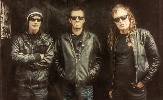 Rövid haknit nyomott az AC/DC volt dobosa Pesten