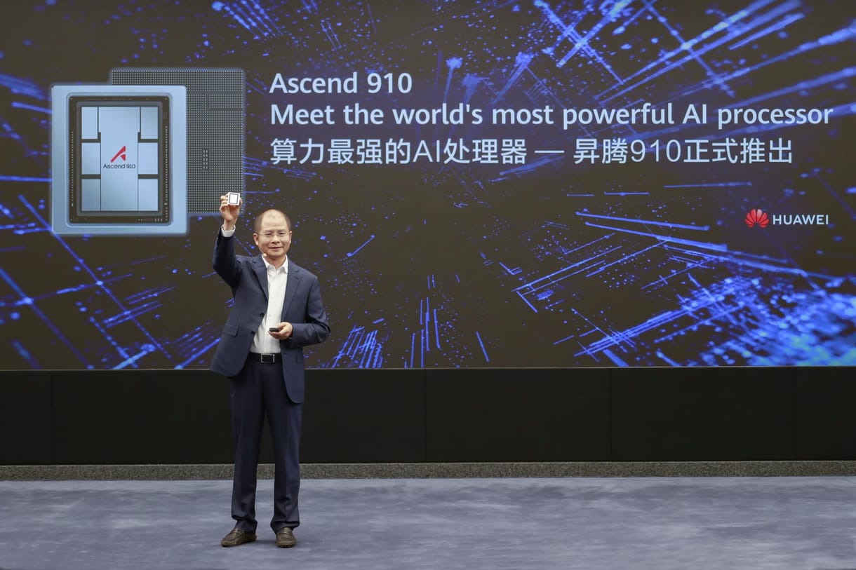 Bivalyerős chipet tett le az asztalra a Huawei, a mesterséges intelligencia veheti hasznát