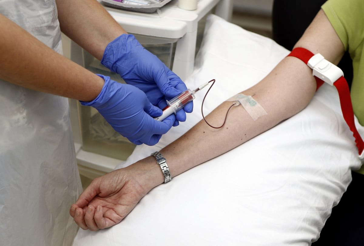 Újra kitört az ebola Kongóban, már tízen meghaltak