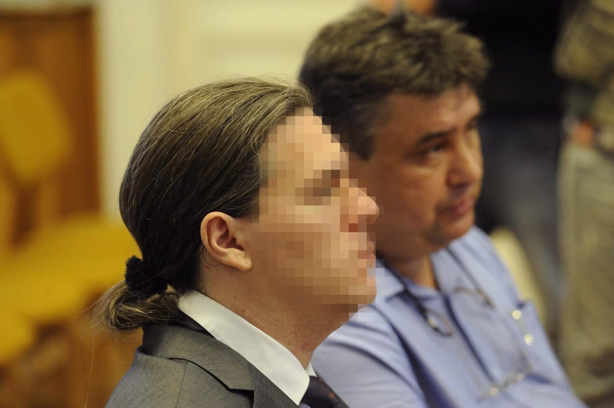 A hummeres gázoló naplójában öngyilkosságról írt