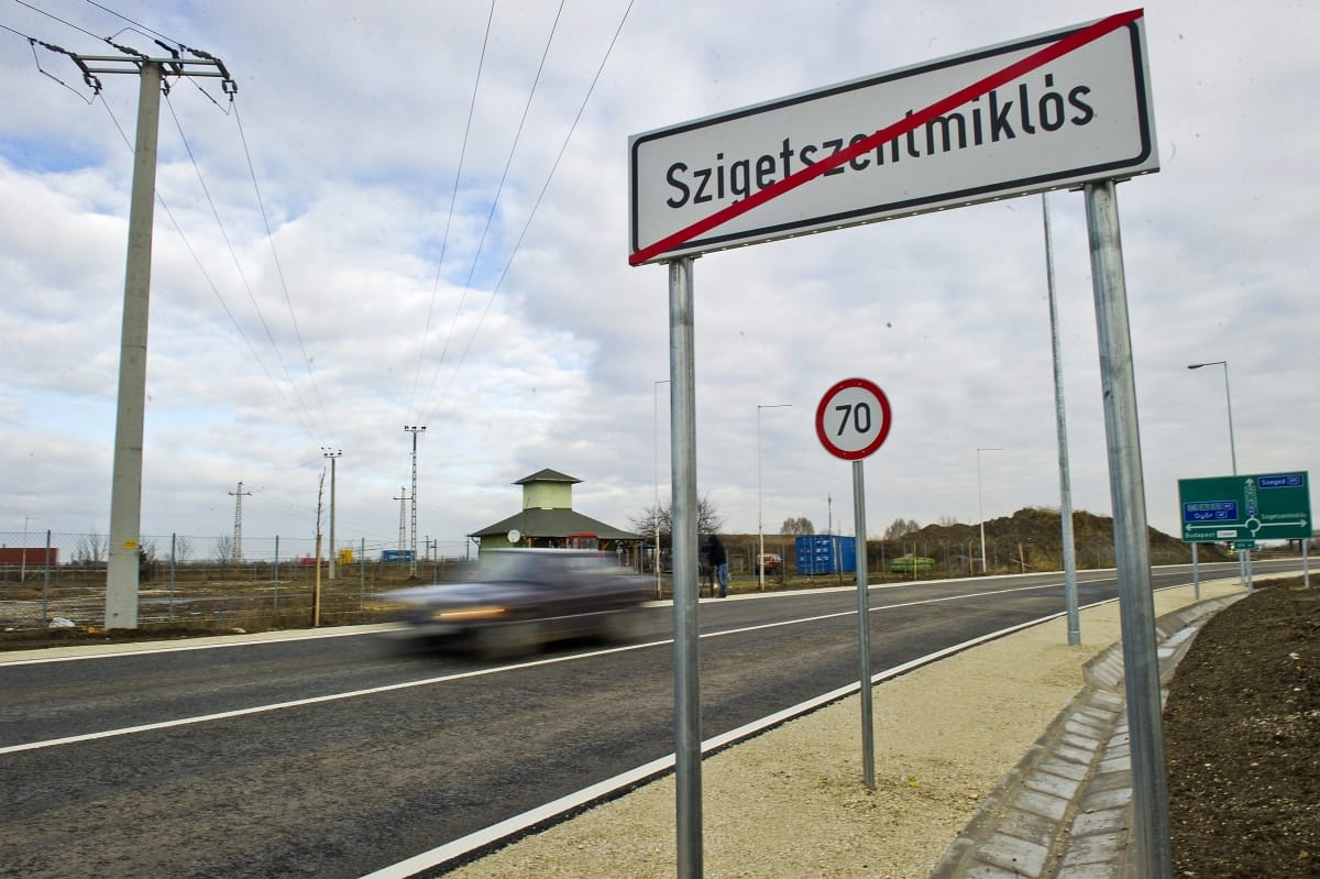 Több autó ütközött az M0-áson