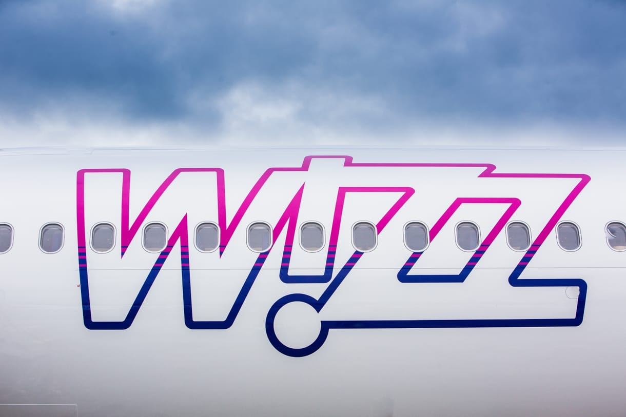 Bunyóztak a Wizz Air gépén, fizetniük kell