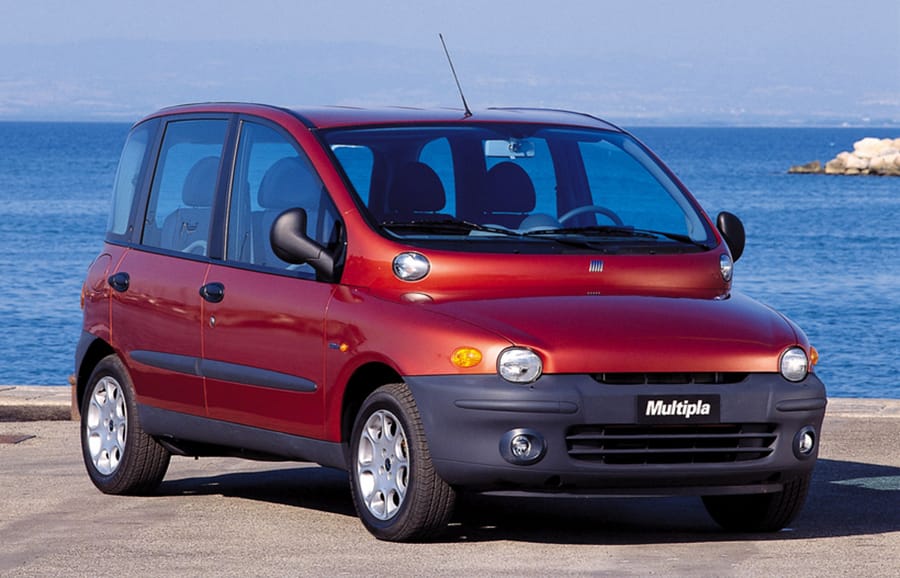 Hogyan vehetett ma valaki egy vadonatúj Fiat Multiplát?