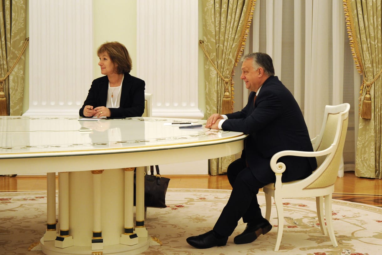 Nem cáfolta Orbán sajtófőnöke, hogy volt covidos a miniszterelnök moszkvai stábjában