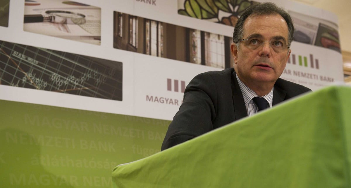 Simor Andrást a tíz csapás sem zúzta porrá