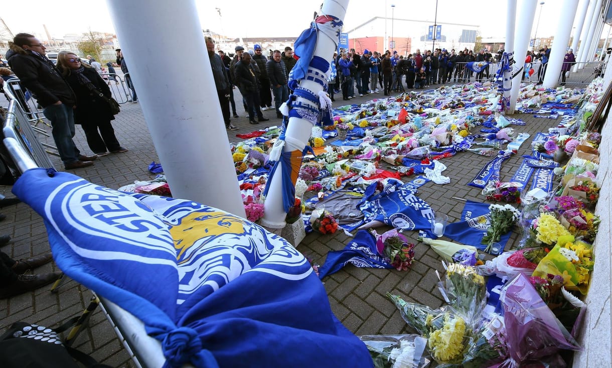Megrázó videón a Leicester City tulajdonosának helikopterbalesete