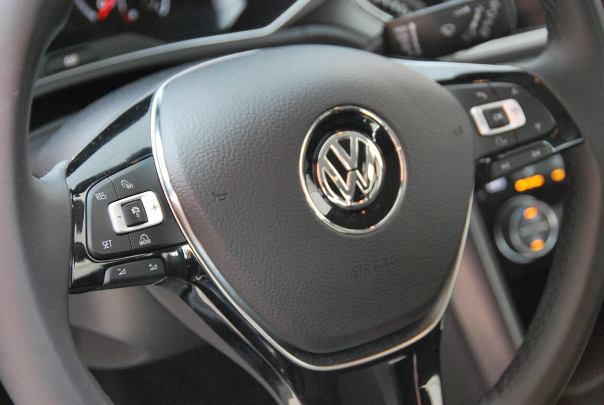 Itt az első per a dízelbotrányban, eurómilliárdokat fizethet a Volkswagen