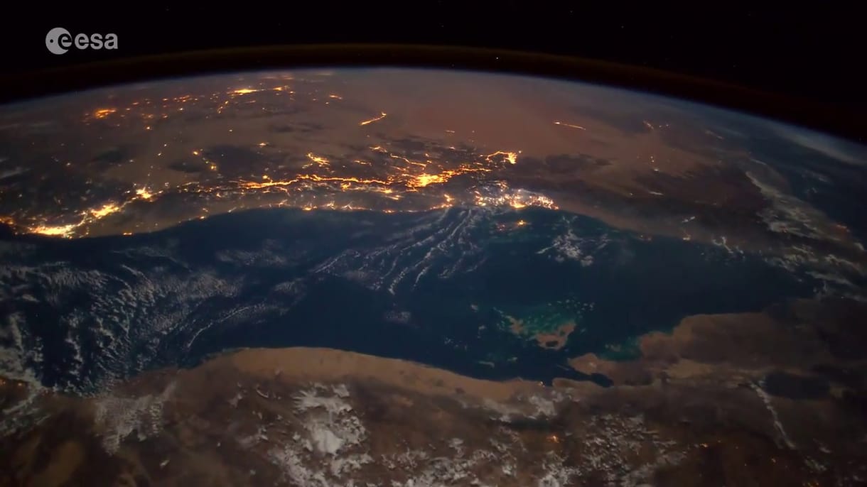 Gyönyörű meteorbecsapódást észleltek az űrállomásról – videó