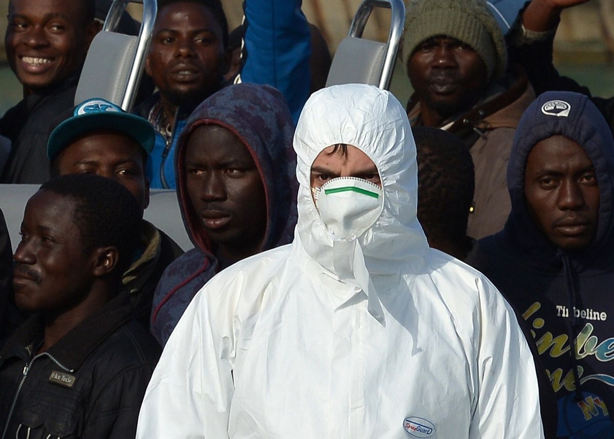 Nem a menekültek hozzák be az ebolát!