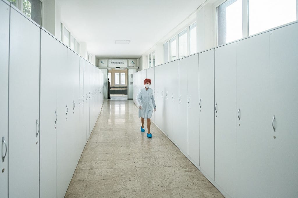 Tízezernél is több omikronnal fertőzött lehet már Németországban