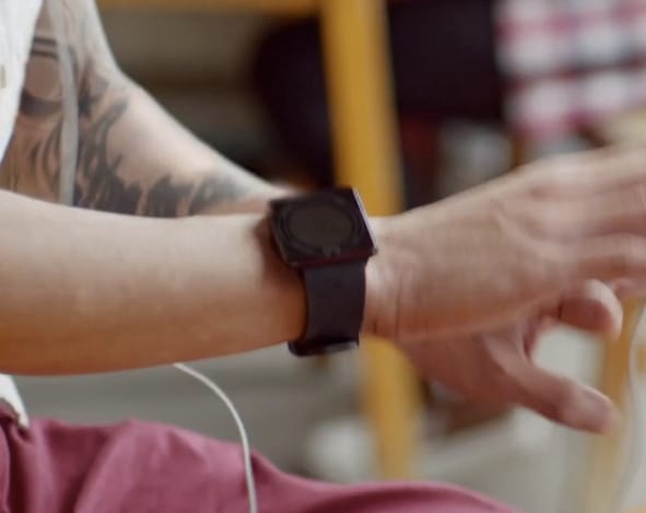 Kiszivárogtatta okosóráját az Apple?
