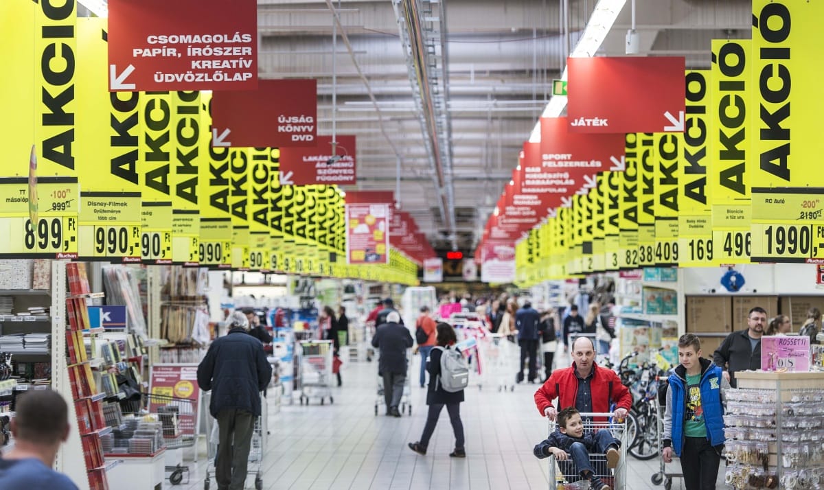 Nyert a GVH, rekordösszegű bírságot kell fizetnie az Auchannak