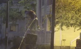 Ki nem találná, mi a legőrültebb időtöltés árvíz idején