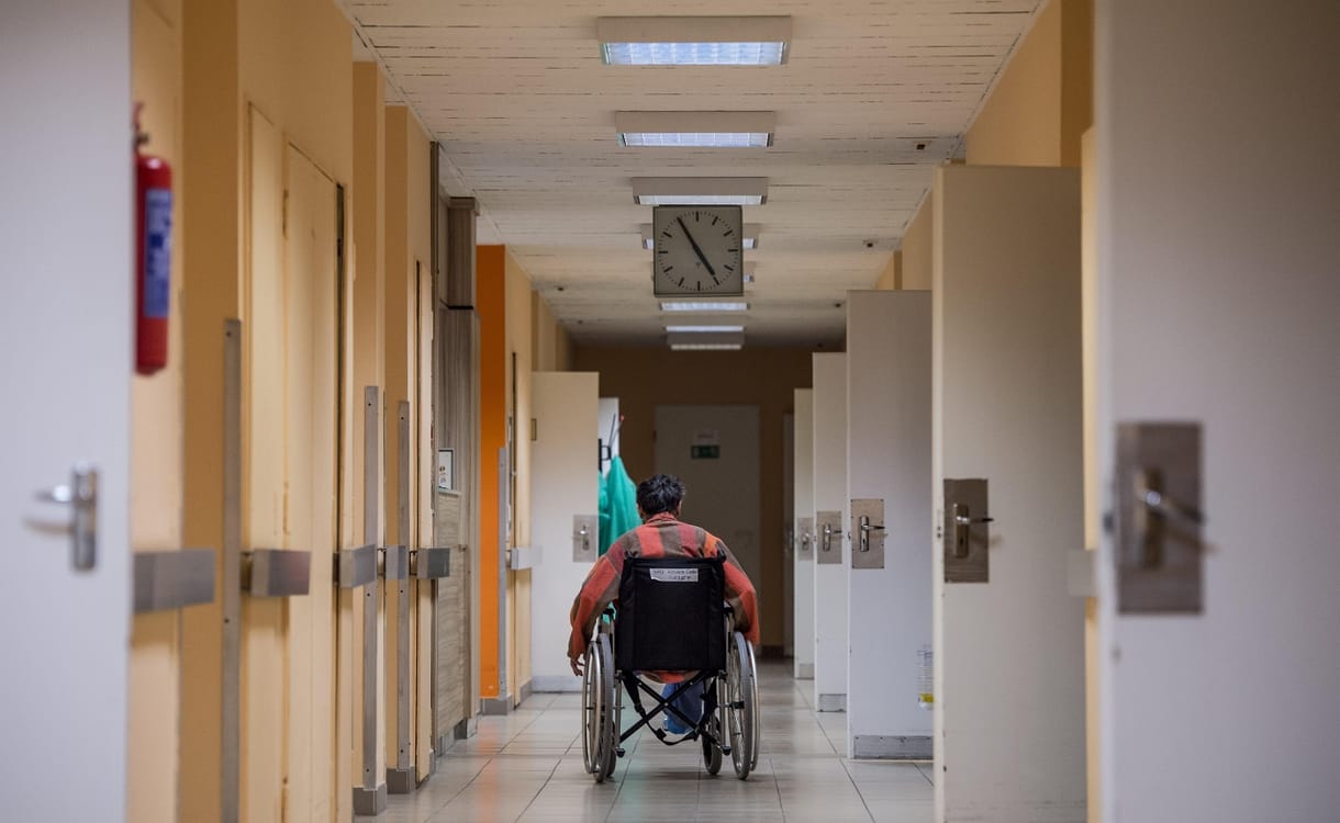 Magyar Nemzet: Fél gőzzel üzemel több kórház