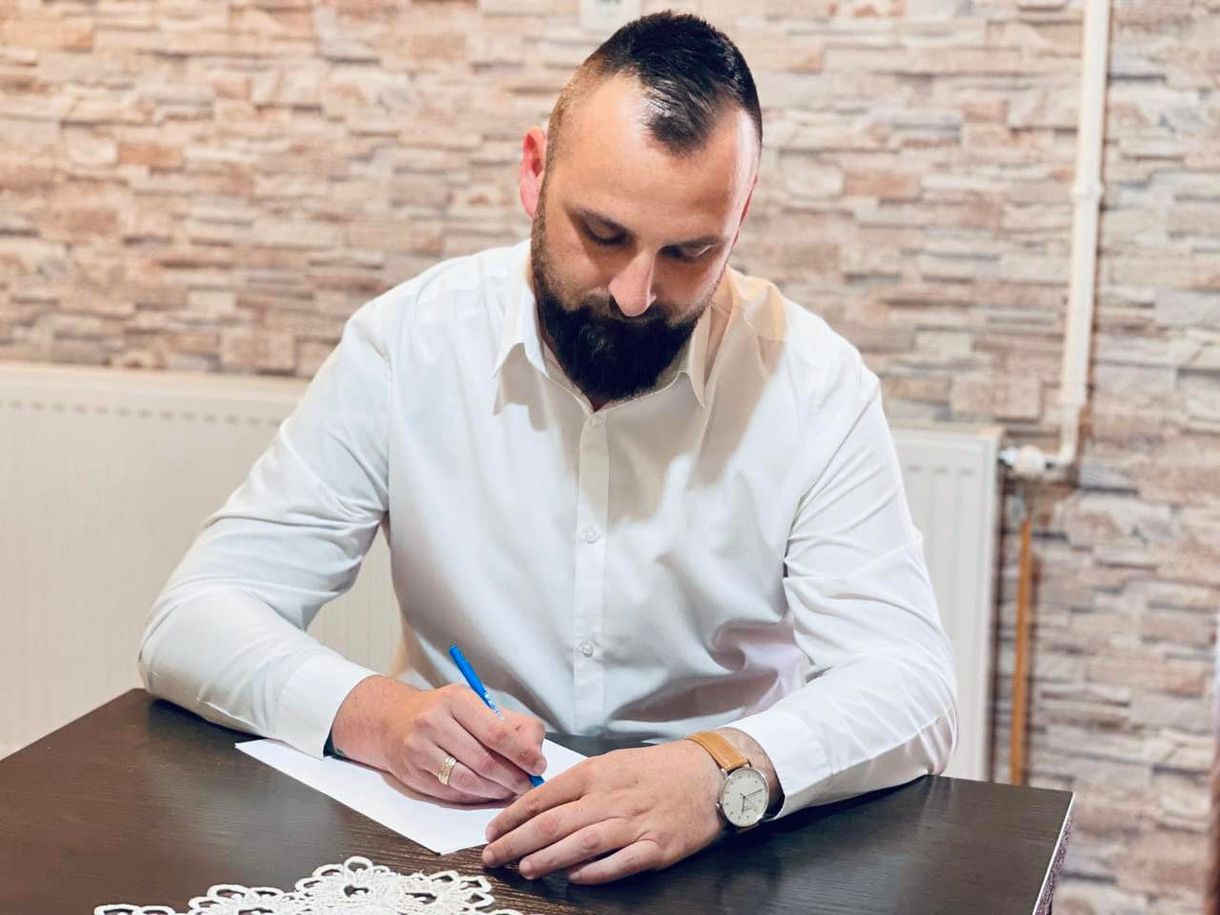 A nemi erőszak kísérletével vádolt jobbikos „minden hazugságért” elégtételt akar venni