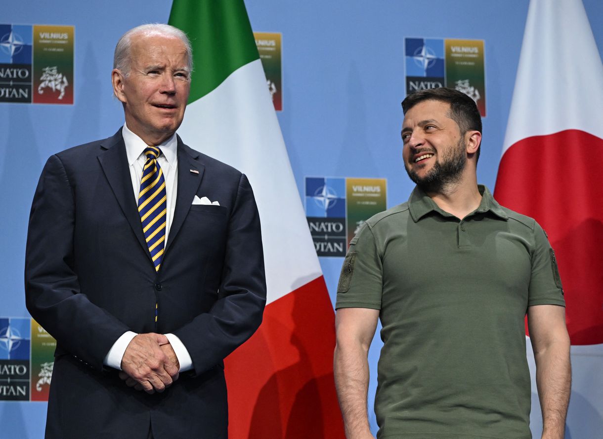 Joe Bidennek a mostaninál jobb Ukrajna-stratégiát kell választania, elérhetőbb célokkal, írja egy amerikai elemző