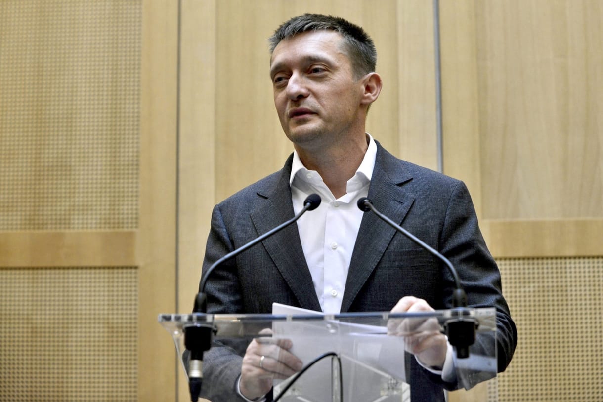 Eltűnt a Rogán jobbkezéhez köthető gyanús ingatlanszerzés dokumentuma