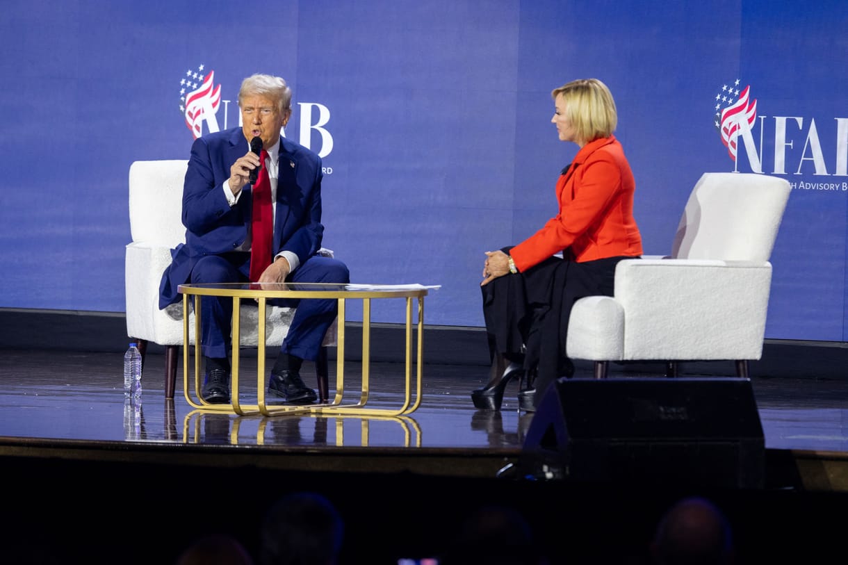 Trump vallásügyi tanácsadója arról beszélt, hogy szívesen aláveti magát a férje akaratának