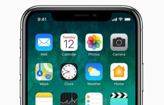 Így lehet láthatatlanná tenni az iPhone X zavaró problémáját – képek