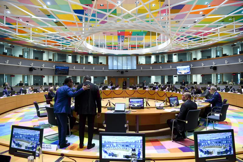 45 milliárd eurót fektet be az EU Latin-Amerikában, Orbán a béke mellett érvelt itt is