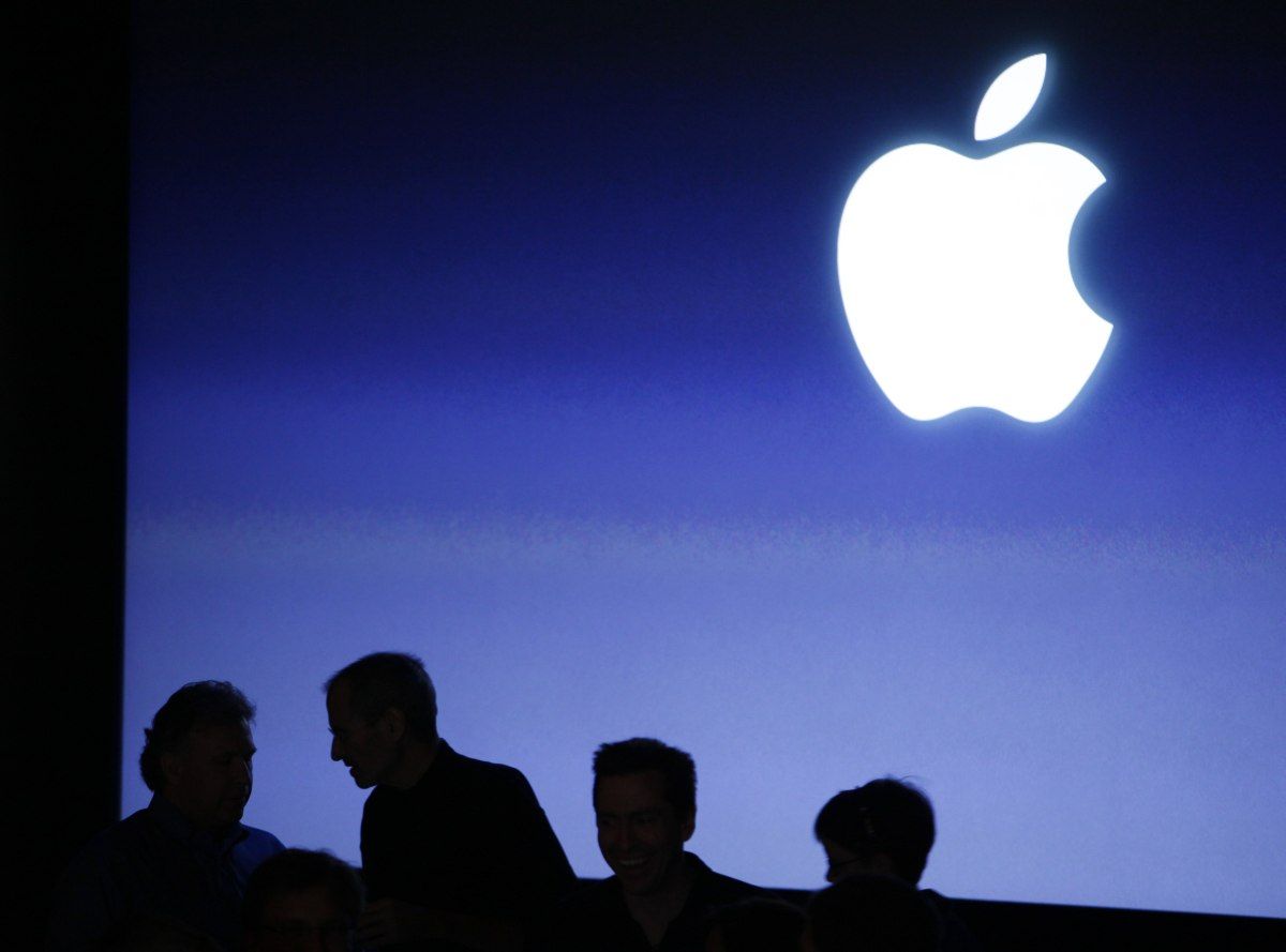 Nem bírták az iOS 5-rohamot az Apple-szerverek