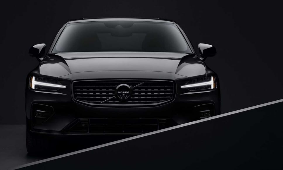 Sötét hangulatban: itt az új Volvo S60 Black Edition