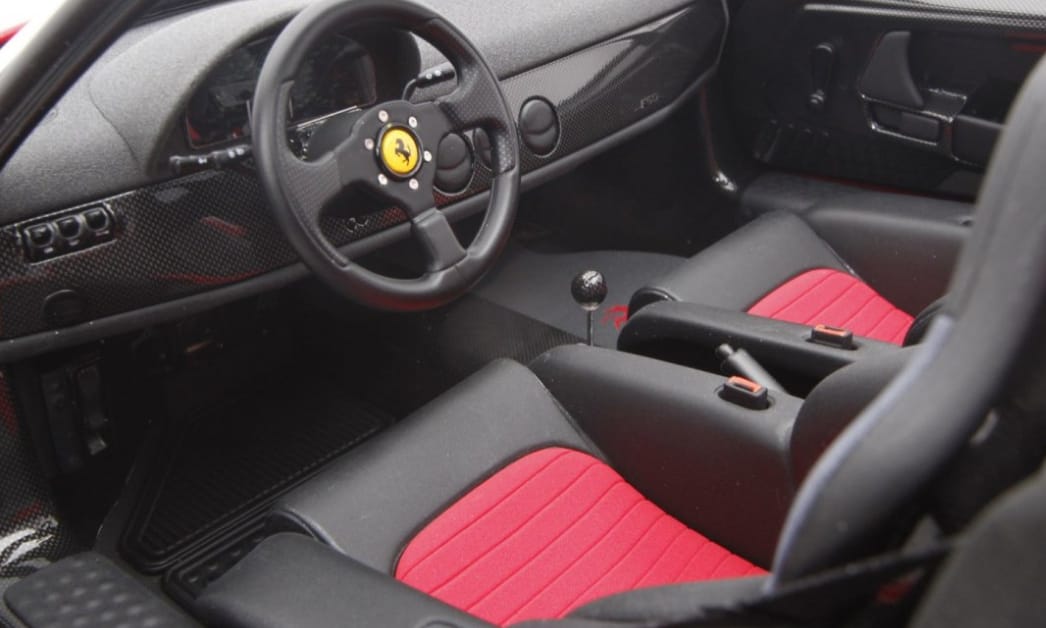 Tudta, hogy Pécsett szuperdrága Ferrarikat és Porschékat gyártanak?